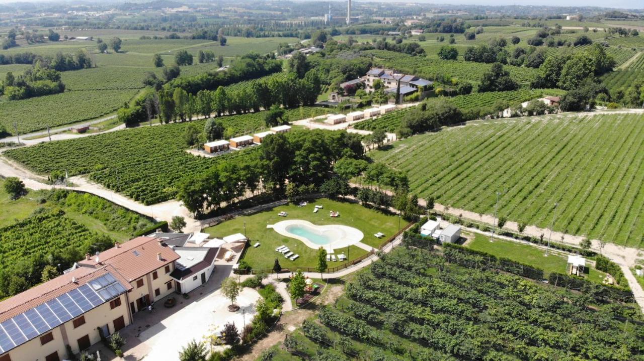 Agriturismo B&B Corte Tonolli Valeggio sul Mincio Luaran gambar